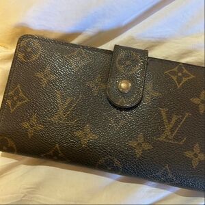 Louis Vuitton Monogram Wallet